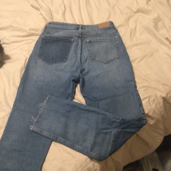 Jeans - Picture 5 of 5